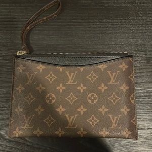 Cute brown and black never used wristlet